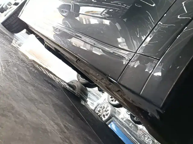 Li Auto L8 — Фото автомобиля 20