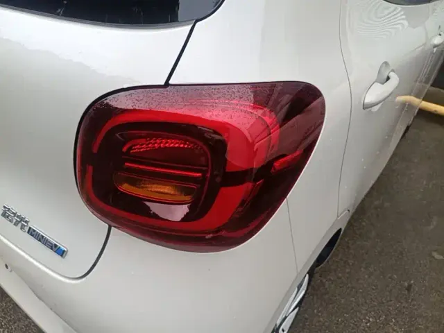 Wuling Hongguang Mini EV — Фото автомобиля 7