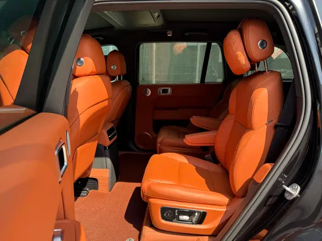Li Auto L9 — Фото автомобиля 8