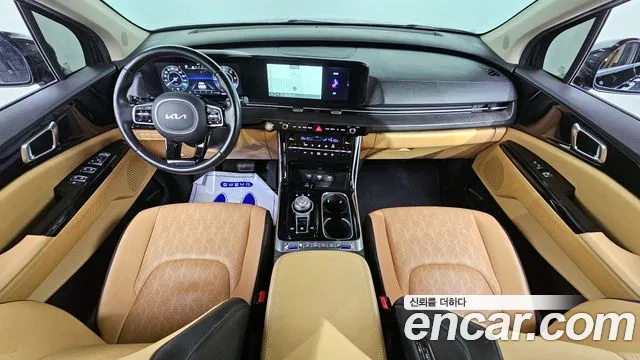 Kia Carnival Generation 4 — Фото автомобиля 7