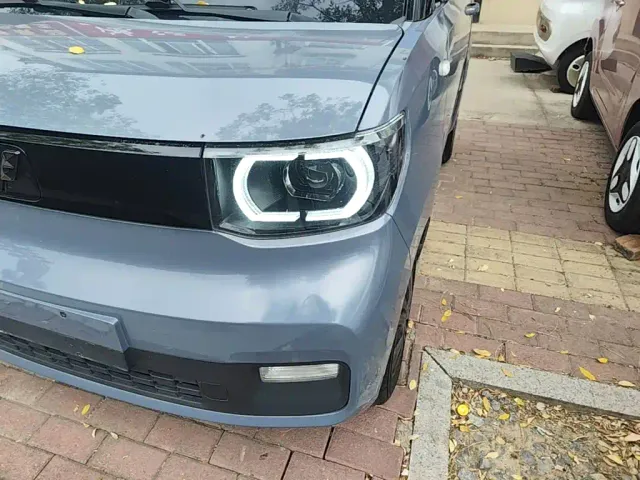 Wuling Hongguang Mini EV — Фото автомобиля 23