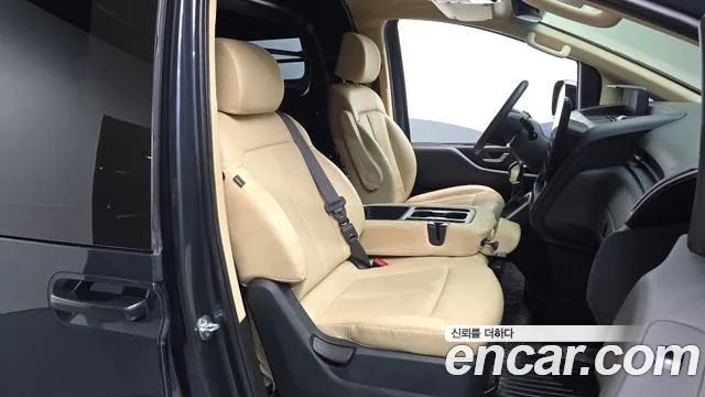 Hyundai Staria Staria L3.5 Карго 3 места — Фото автомобиля 10
