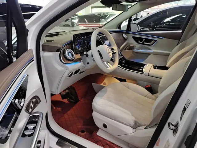 Mercedes-Benz Mercedes-Benz EQE SUV 2024 350 4MATIC Luxury Edition — Фото автомобиля 15