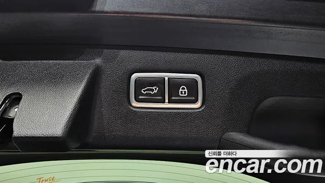 Kia Sorento Sorento 4-е поколение Бензин 2.5T 2WD — Фото автомобиля 30