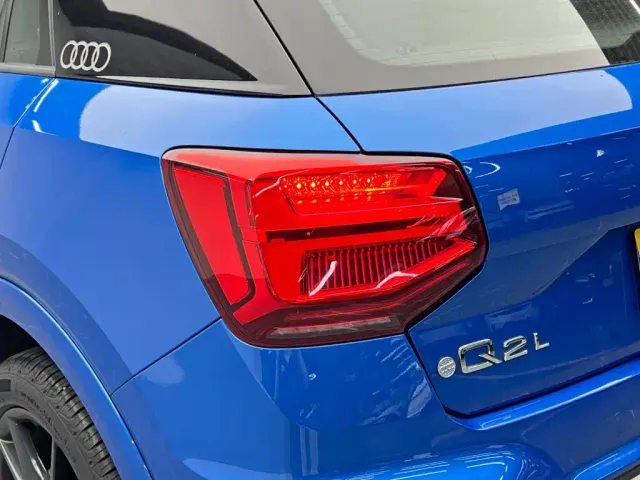 Audi Q2L — Фото автомобиля 11