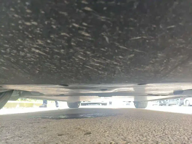 Tesla Model 3 — Фото автомобиля 23