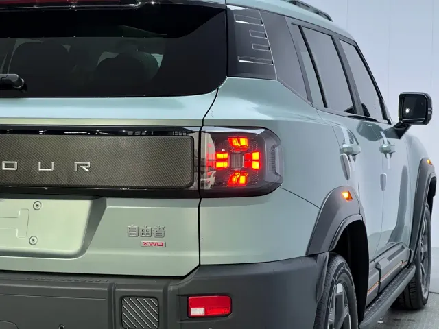Jetour T1 — Фото автомобиля 17