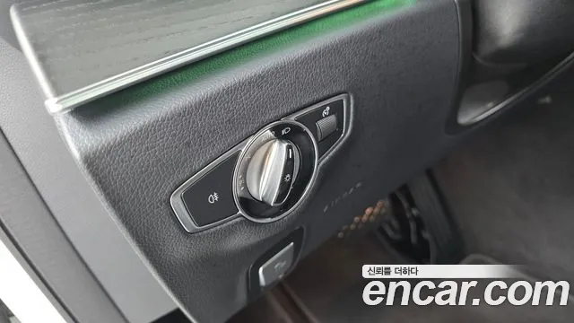 Mercedes-Benz E-Class W213 — Фото автомобиля 27