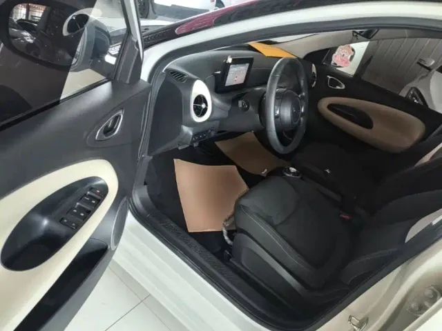Wuling Bingo — Фото автомобиля 15