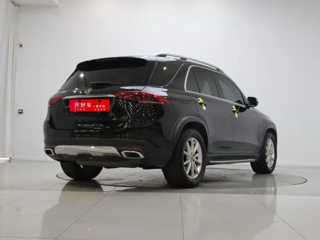 Mercedes-Benz GLE-Class — Фото автомобиля 4