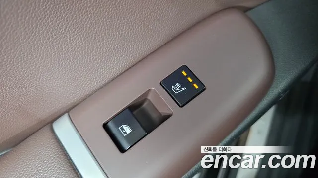 Hyundai Grandeur GN7 — Фото автомобиля 23