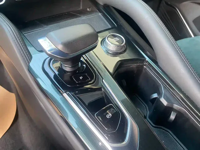 Geely Xingyue L — Фото автомобиля 27