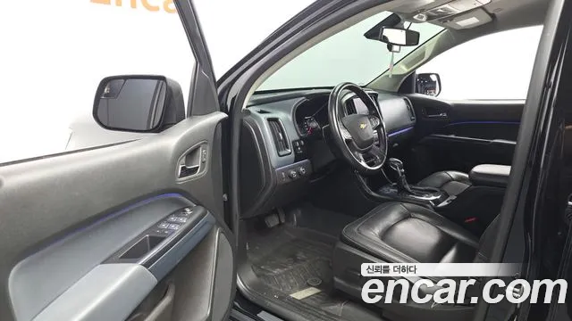 Chevrolet Colorado — Фото автомобиля 10