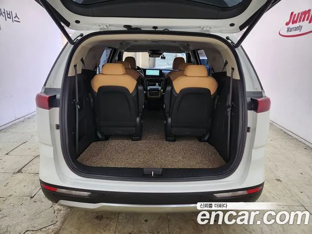 Kia Canival Carnival 4 поколение Дизель 9 мест Signature — Фото автомобиля 18