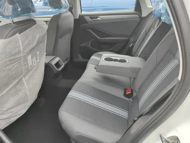 Volkswagen Sagitar — Фото автомобиля 16
