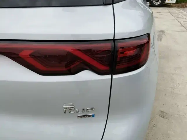 BYD Yuan UP — Фото автомобиля 24