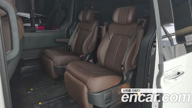 Hyundai Staria Staria (New) — Фото автомобиля 11