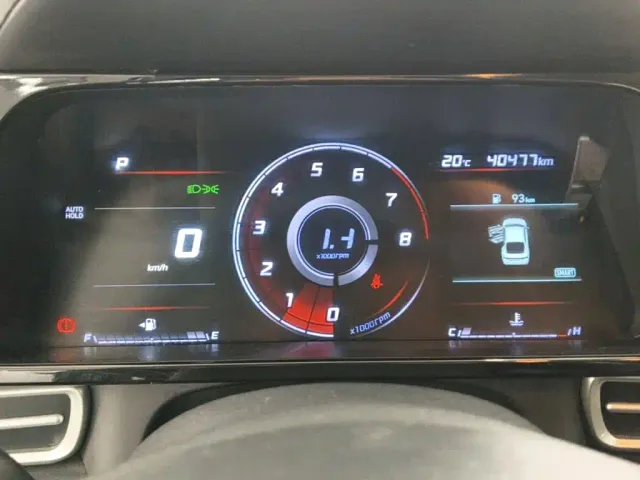 Hyundai Elantra — Фото автомобиля 11