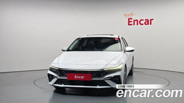 Hyundai AVANTE Новый Avante (CN7) — Фото автомобиля 3