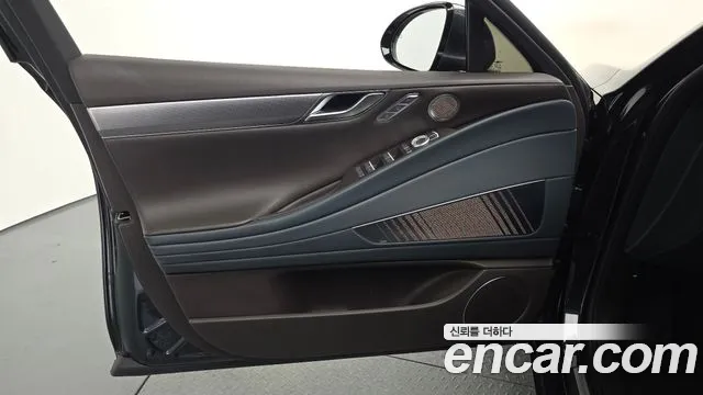 Genesis G80 Бензин 2.5 турбо AWD — Фото автомобиля 18