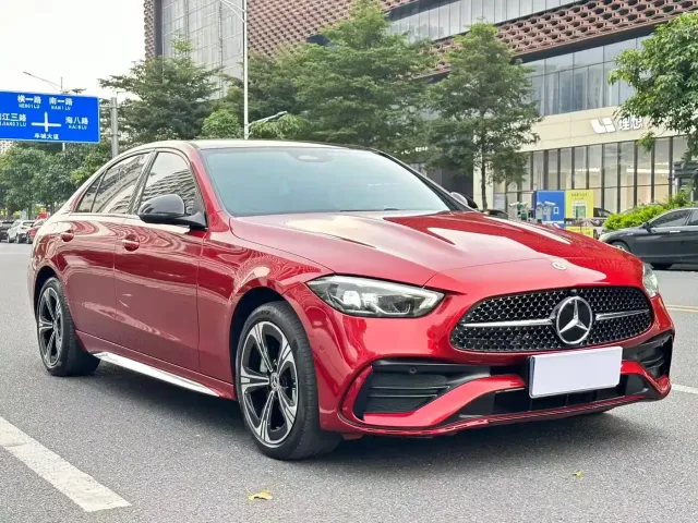 Mercedes-Benz C-Class — Фото автомобиля 3