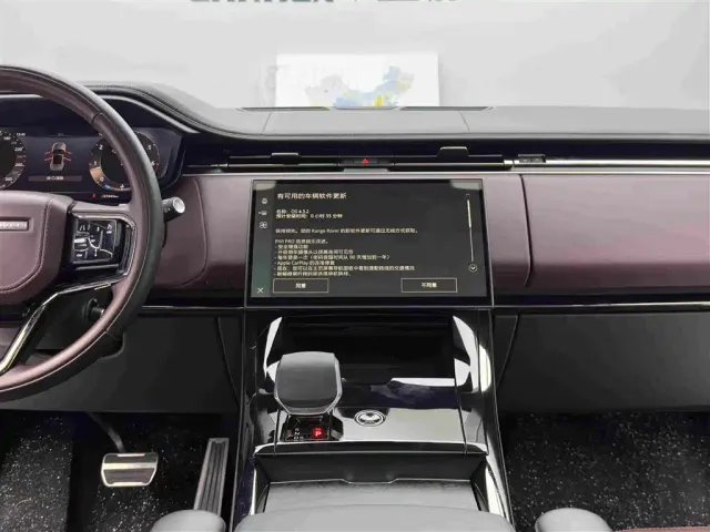 Land Rover Range Rover Sport — Фото автомобиля 12