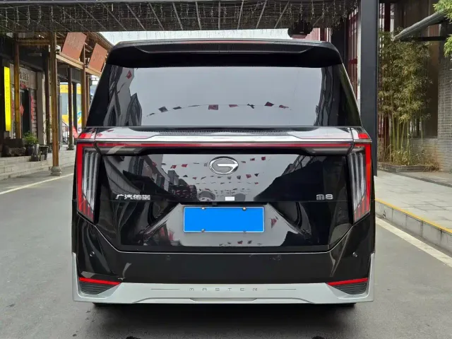 GAC Trumpchi M8 — Фото автомобиля 10