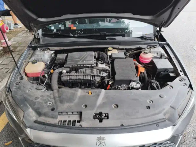 BYD Qin PLUS — Фото автомобиля 10