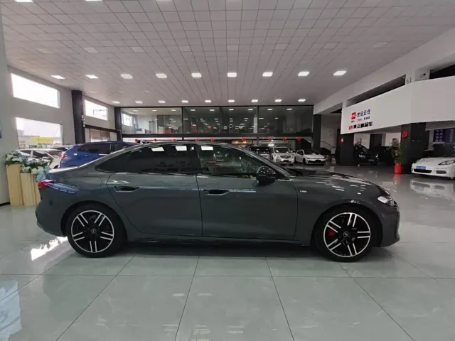 Audi A5L — Фото автомобиля 4