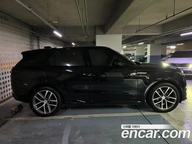 Land Rover Range Rover Sport — Фото автомобиля 2