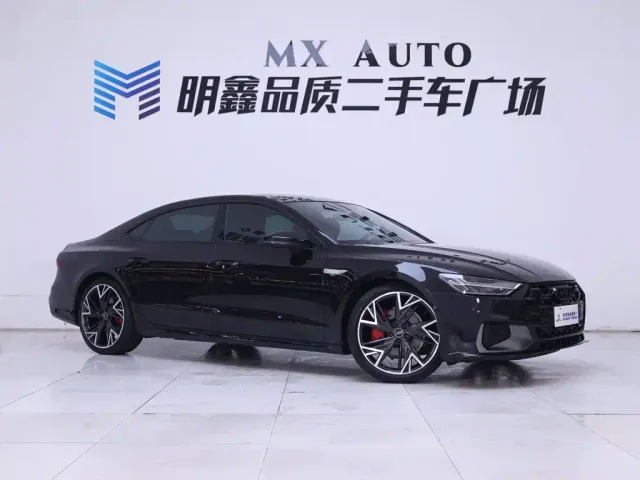 Audi Audi A7L 2024 45 TFSI quattro Black Warrior Edition — Фото автомобиля 5