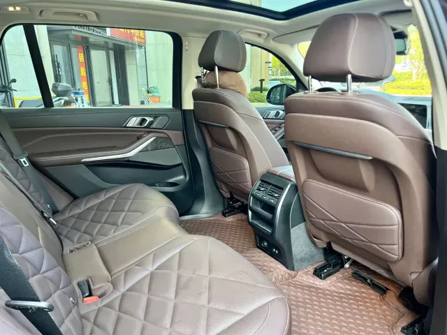 BMW X5 — Фото автомобиля 15
