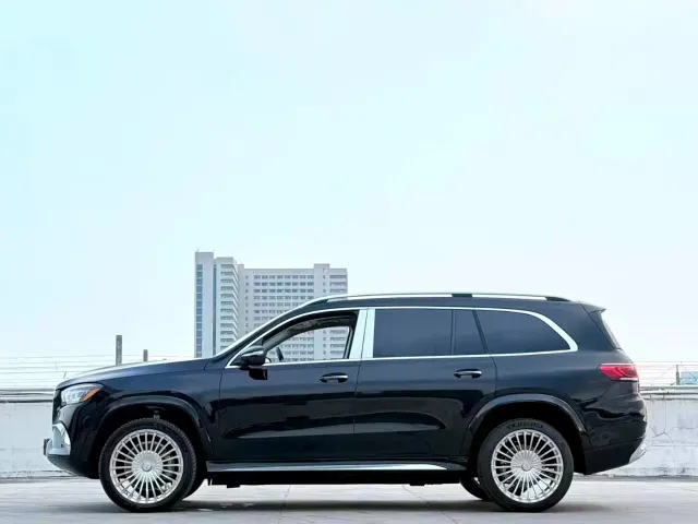 Mercedes-Benz GLS-Class — Фото автомобиля 9