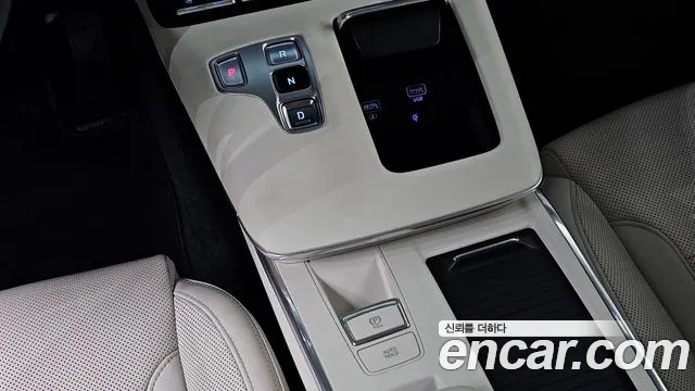 Hyundai Grandeur New — Фото автомобиля 12