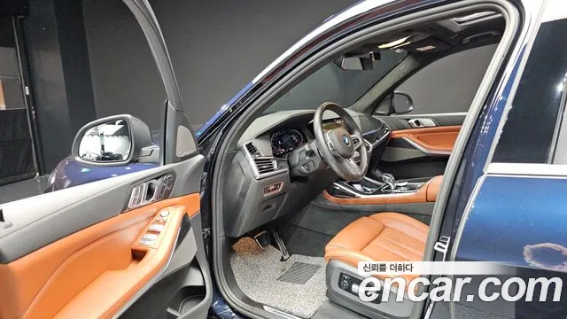 BMW X7 G07 — Фото автомобиля 10
