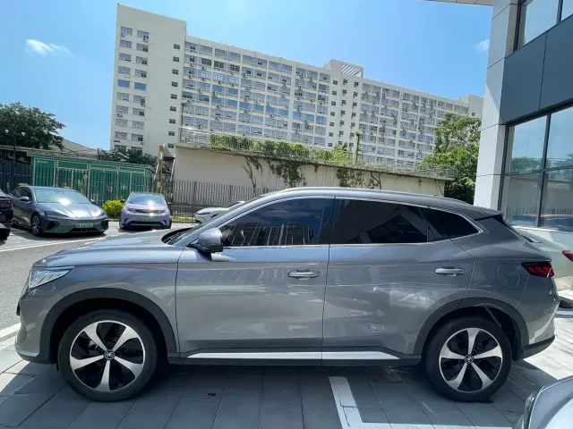 BYD Song PLUS — Фото автомобиля 3