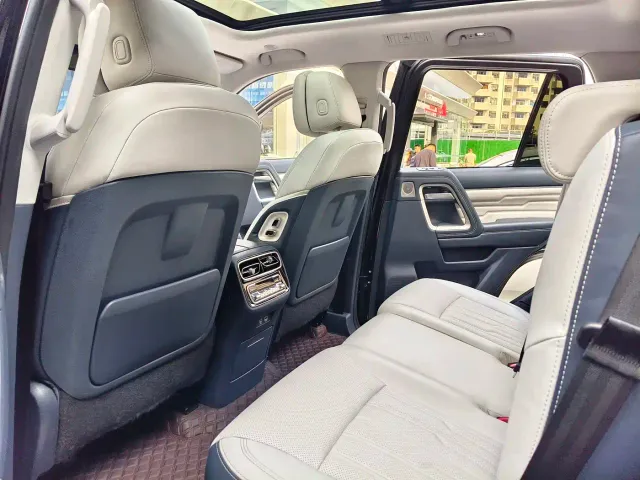 BAIC BJ60 — Фото автомобиля 12