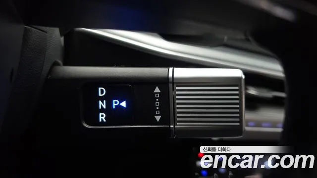 Hyundai Grandeur GN7 — Фото автомобиля 12
