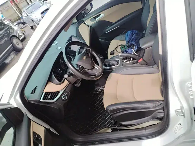 Chevrolet Monza — Фото автомобиля 14