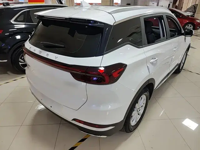 Chery Tiggo 7 PLUS — Фото автомобиля 6