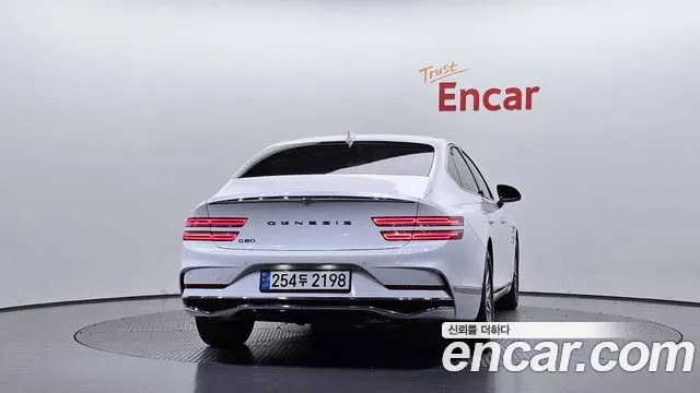 Genesis G80 RG3 — Фото автомобиля 4
