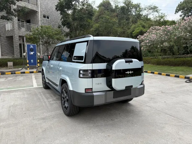 BYD FangChengBao Titanium 7 — Фото автомобиля 7