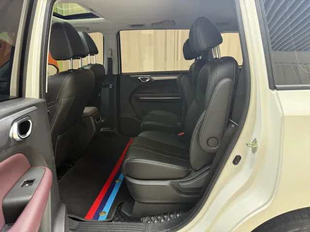 GAC Trumpchi M6 — Фото автомобиля 7