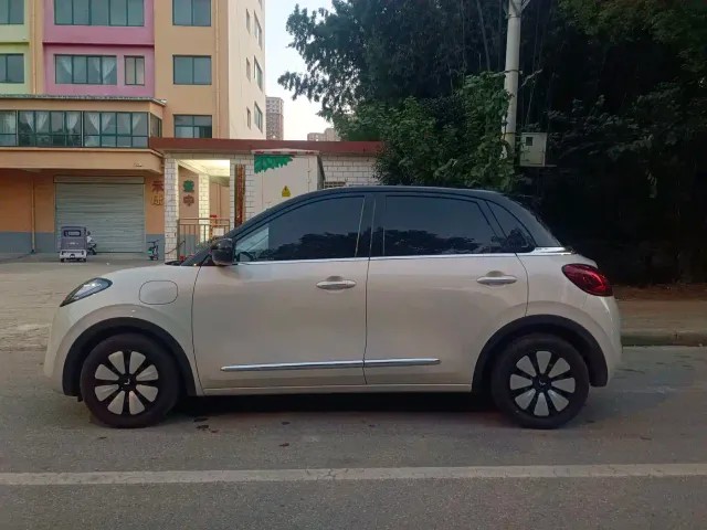 Wuling Bingo — Фото автомобиля 7