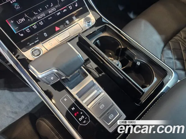 Audi Q8 4M — Фото автомобиля 9