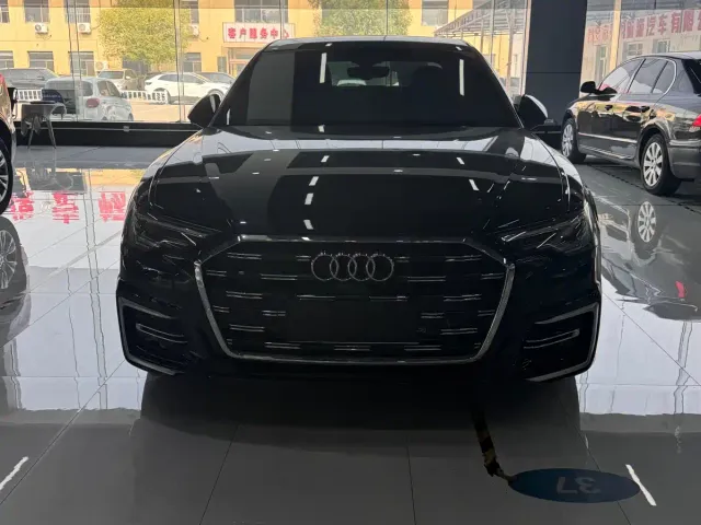 Audi A6L — Фото автомобиля 3
