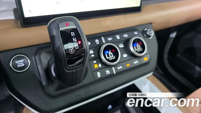 Land Rover Defender L663 — Фото автомобиля 8