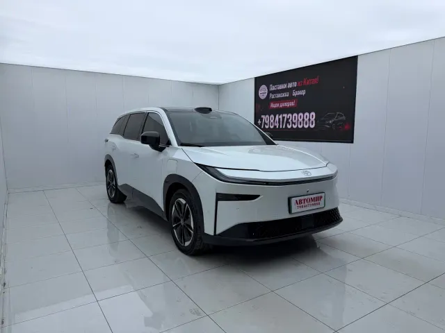 Toyota BoZhi 3X — Фото автомобиля 2