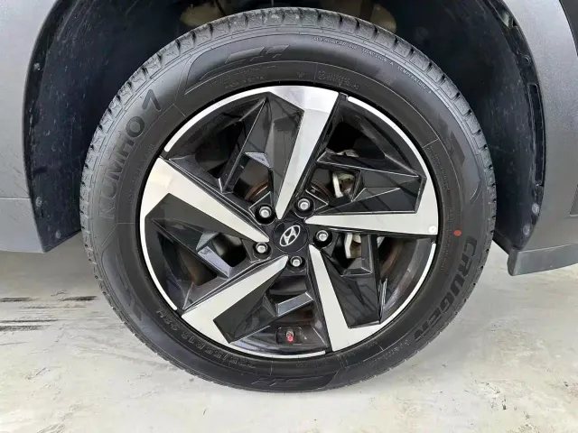 Hyundai ix35 — Фото автомобиля 13