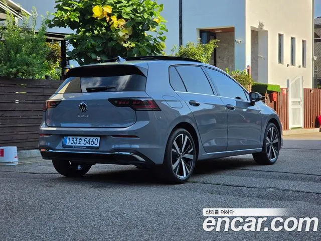 Volkswagen Golf Golf 8 поколение 2.0 TDI Prestige — Фото автомобиля 6